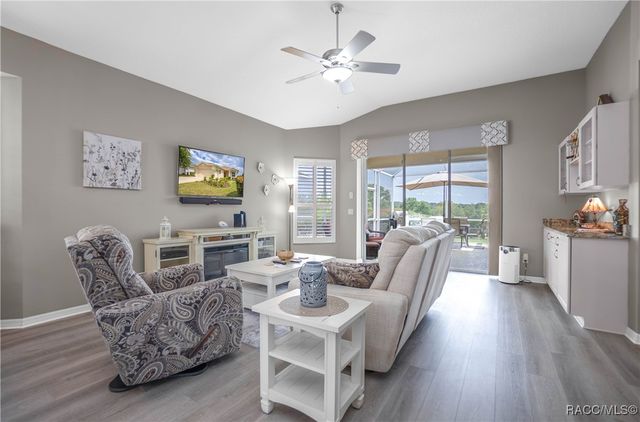 2295 N Andrea Point, Lecanto, FL 34461