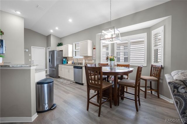 2295 N Andrea Point, Lecanto, FL 34461