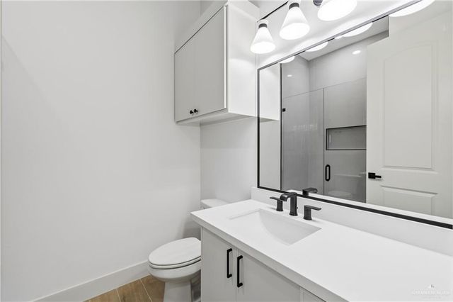 8034 N 48th Lane, Mcallen, TX 78504