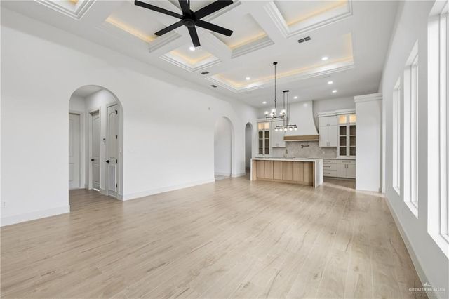 8034 N 48th Lane, Mcallen, TX 78504