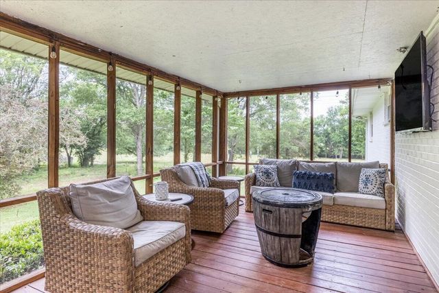 918 Old Lafayette Road, Chickamauga, GA 30707