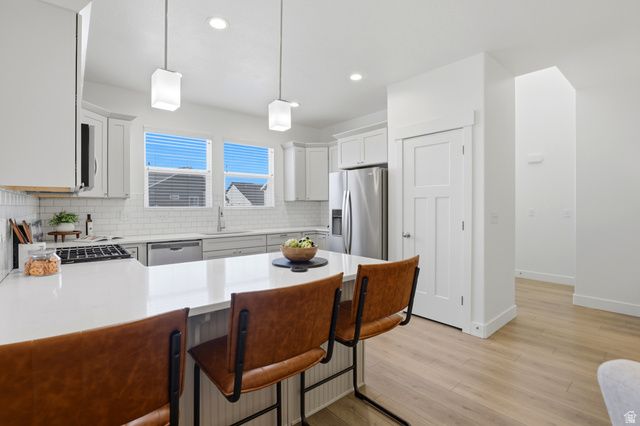 4342 W NOTCH PEAK LN, Herriman, UT 84096