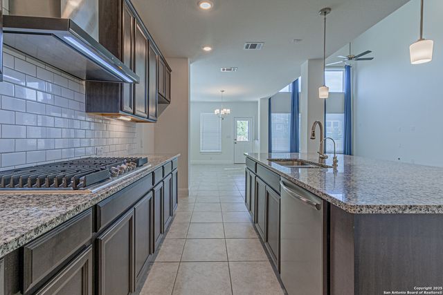 12455 Diagon Alley, San Antonio, TX 78254