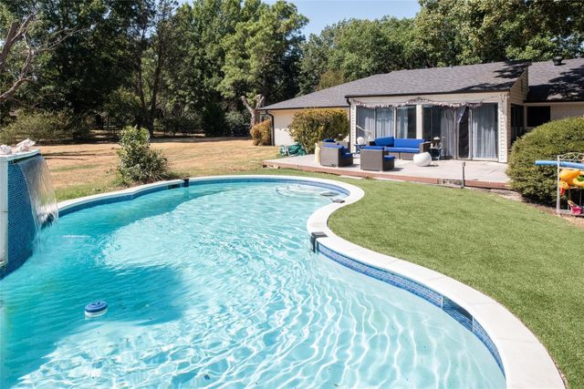 440 Holly Lane, Lucas, TX 75002
