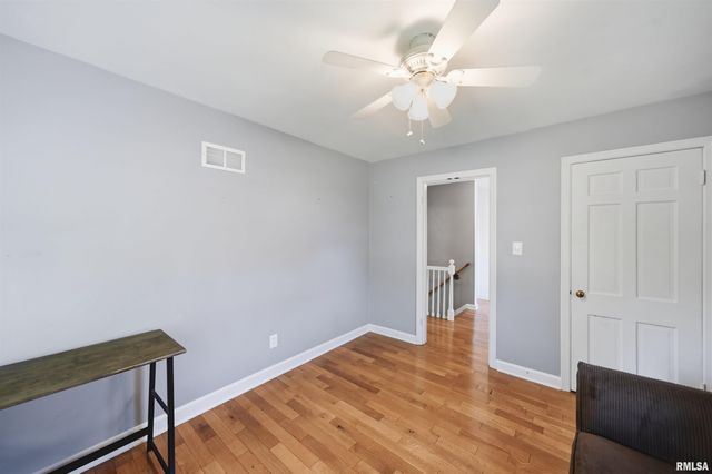 231 W RIDGEMONT Road, Peoria, IL 61614