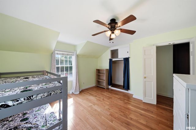 231 W RIDGEMONT Road, Peoria, IL 61614