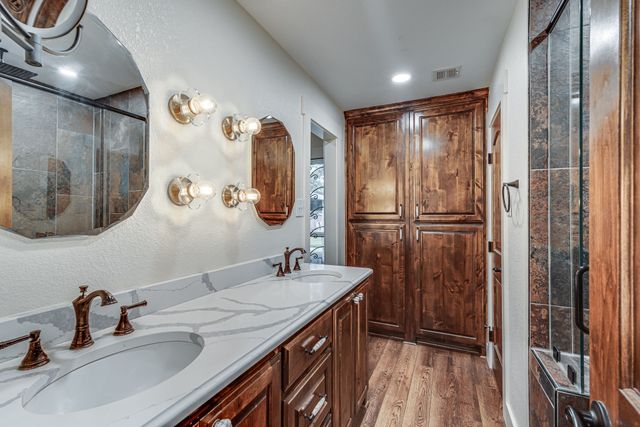 3754 Ft Graham Road, West, TX 76691