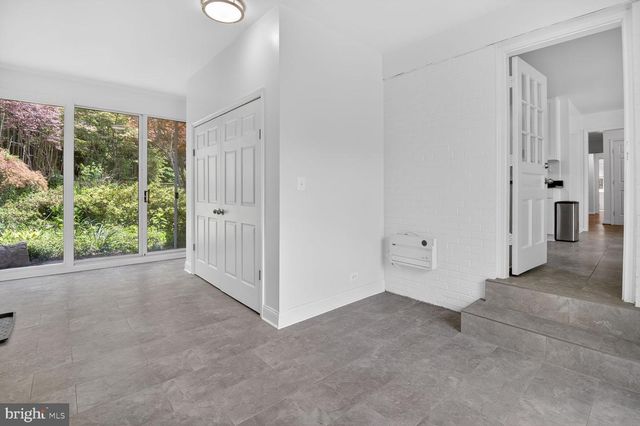 13004 CHESTNUT OAK DR, Gaithersburg, MD 20878