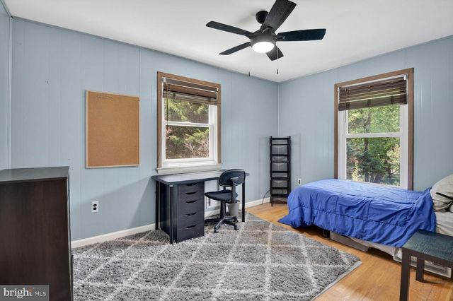 13004 CHESTNUT OAK DR, Gaithersburg, MD 20878