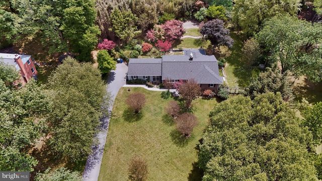 13004 CHESTNUT OAK DR, Gaithersburg, MD 20878