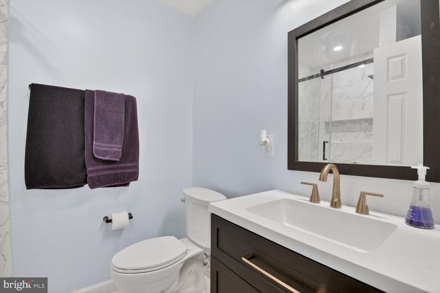 13004 CHESTNUT OAK DR, Gaithersburg, MD 20878