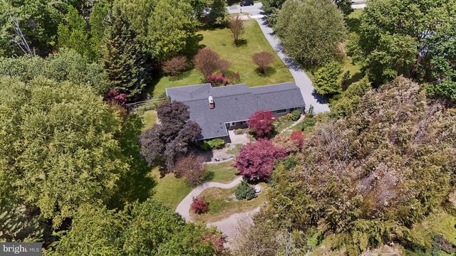 13004 CHESTNUT OAK DR, Gaithersburg, MD 20878