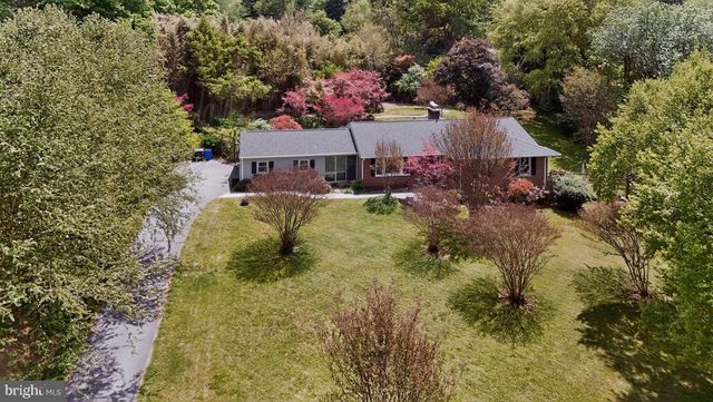 13004 CHESTNUT OAK DR, Gaithersburg, MD 20878