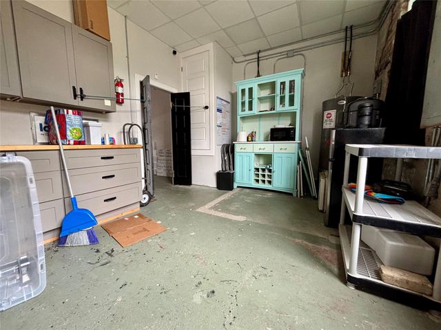 129 S Fulton, Wharton, TX 77488