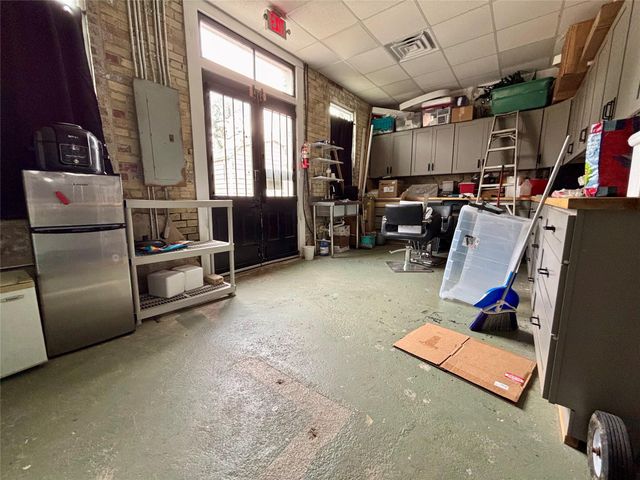 129 S Fulton, Wharton, TX 77488