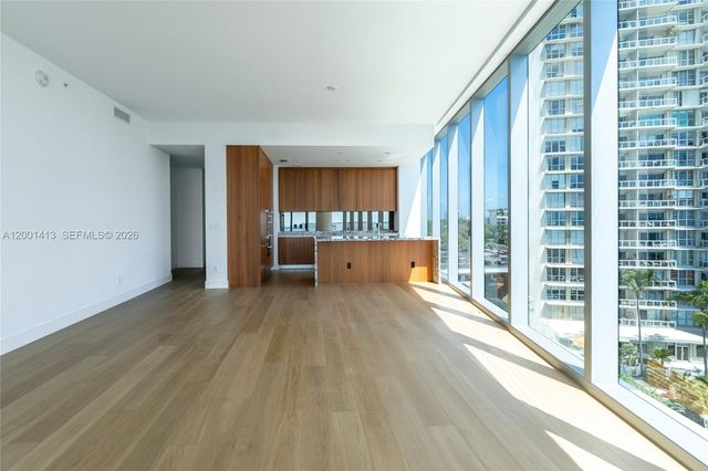 175 SE 25 Rd 501, Miami, FL 33129