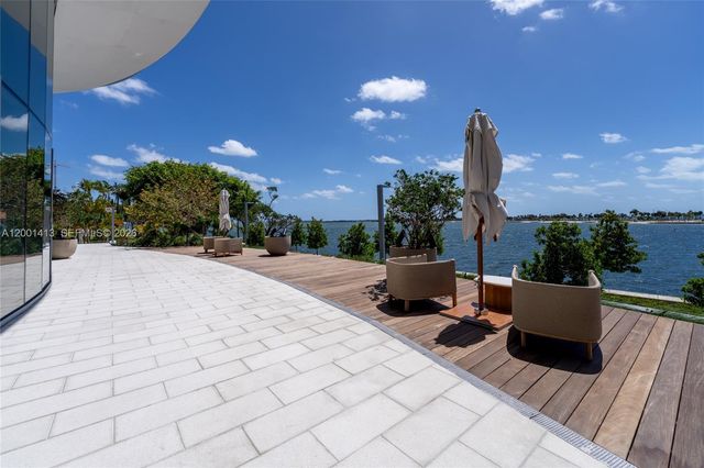 175 SE 25 Rd 501, Miami, FL 33129