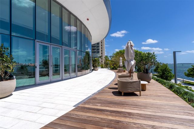 175 SE 25 Rd 501, Miami, FL 33129