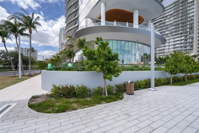 175 SE 25 Rd 501, Miami, FL 33129