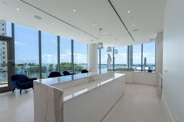 175 SE 25 Rd 501, Miami, FL 33129