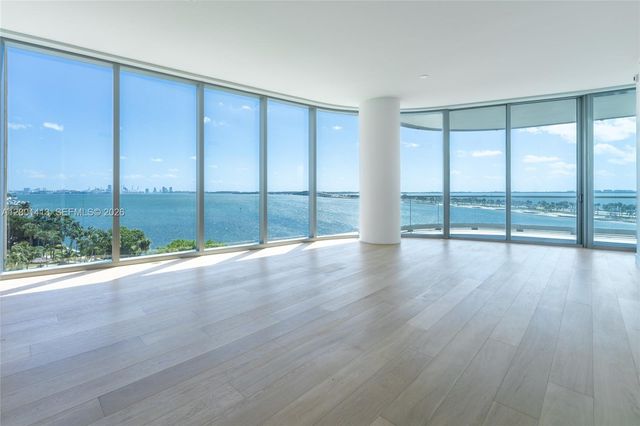 175 SE 25 Rd 501, Miami, FL 33129