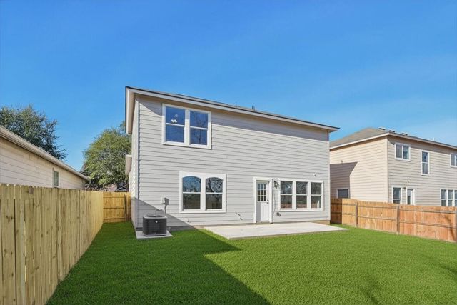 6210 outlook RDG, San Antonio, TX 78233