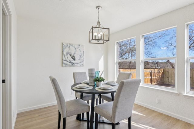 6210 outlook RDG, San Antonio, TX 78233