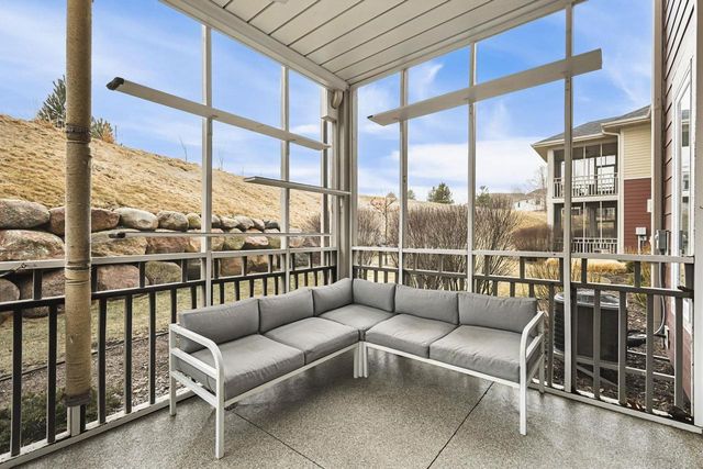 3152 S High Point Road, Madison, WI 53719