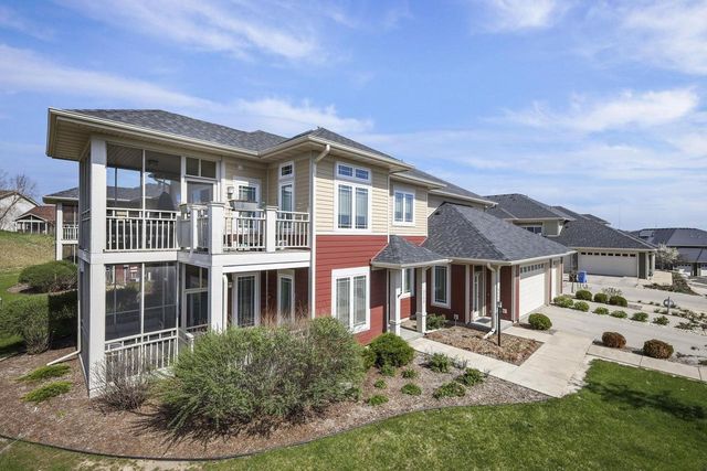 3152 S High Point Road, Madison, WI 53719