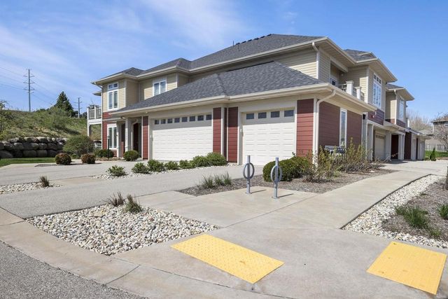 3152 S High Point Road, Madison, WI 53719