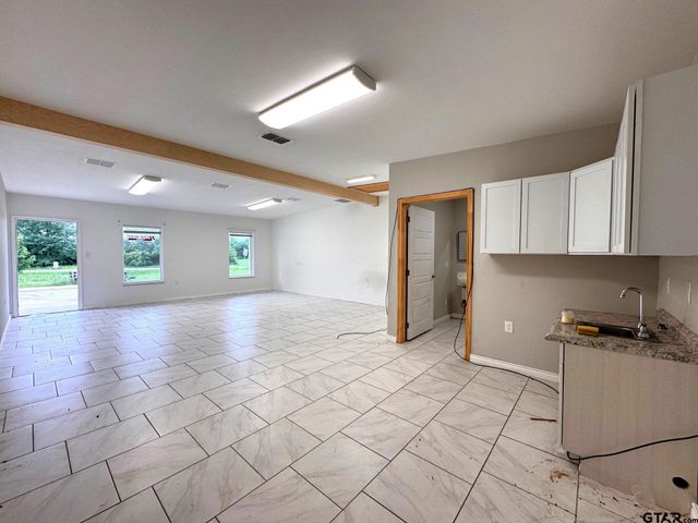 1721 N Edwards Ave., Mt Pleasant, TX 75455