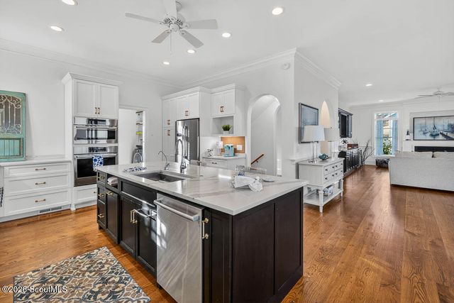 941 Champney, St. Simons Island, GA 31522