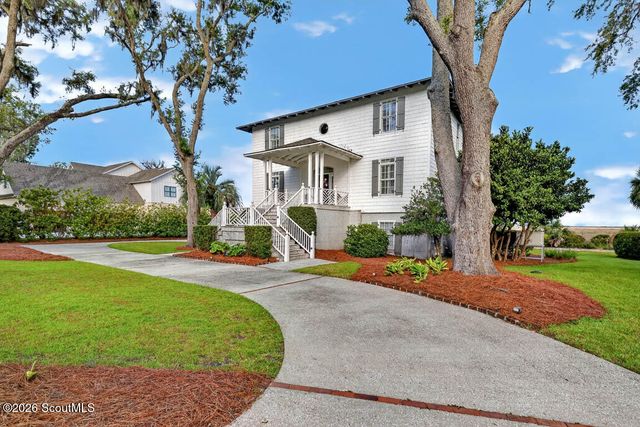 941 Champney, St. Simons Island, GA 31522