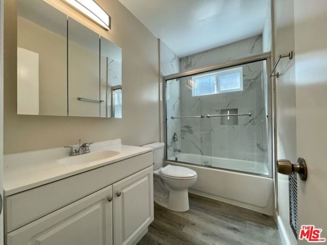 7972 Norton Avenue, West Hollywood, CA 90046