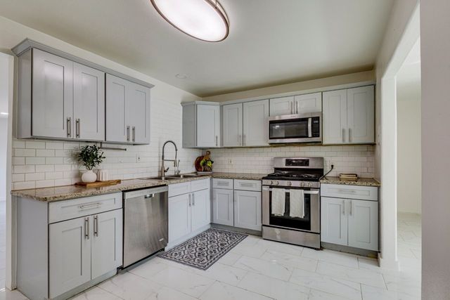 3831 Black Oak Drive, Dallas, TX 75241