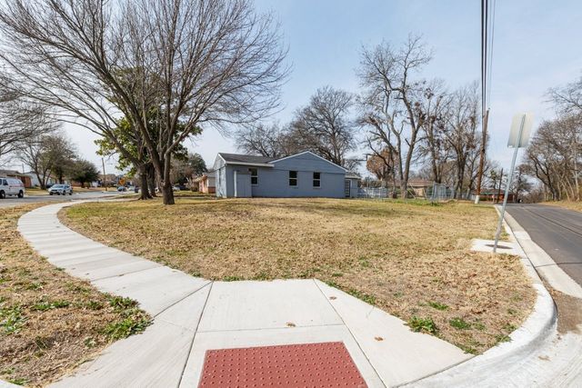 3831 Black Oak Drive, Dallas, TX 75241