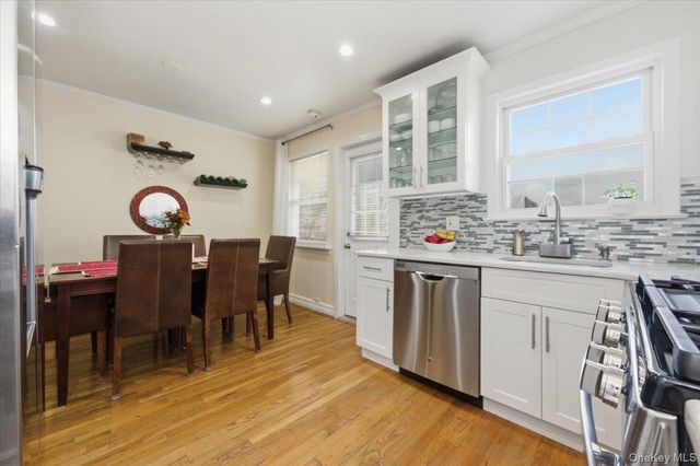 2930 Yates Avenue, Bronx, NY 10469