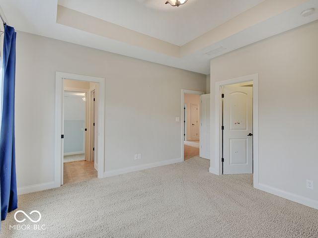 6648 Westminster Drive, Zionsville, IN 46077