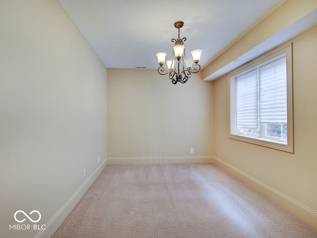 6648 Westminster Drive, Zionsville, IN 46077