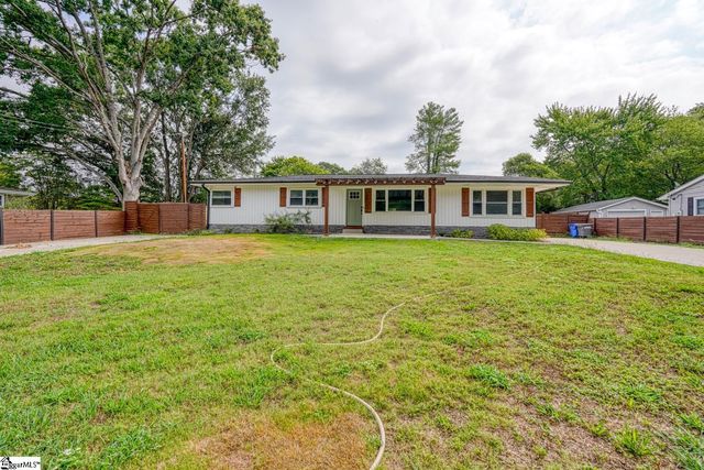 303 Watson Road, Taylors, SC 29687