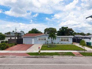 3291 NW 207th Street, Miami Gardens, FL 33056