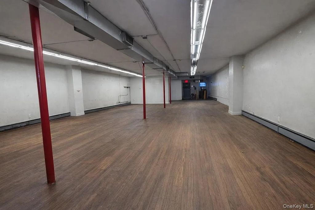 131-16 101st Avenue, Richmond Hill S., NY 11419 — exterior