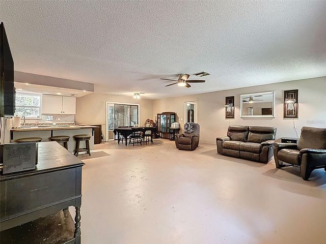 24350 LANARK ROAD, Brooksville, FL 34601