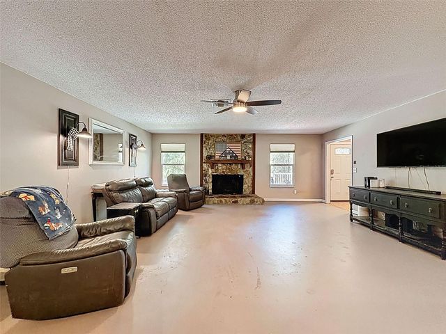 24350 LANARK ROAD, Brooksville, FL 34601