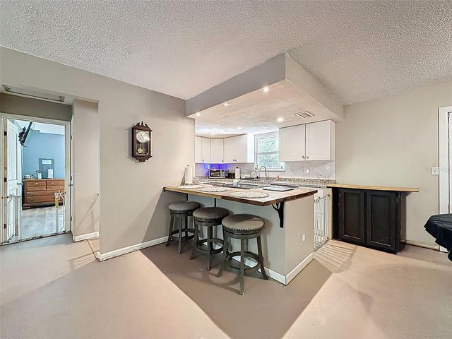 24350 LANARK ROAD, Brooksville, FL 34601