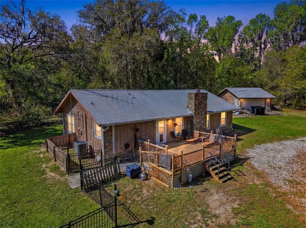 24350 LANARK ROAD, Brooksville, FL 34601