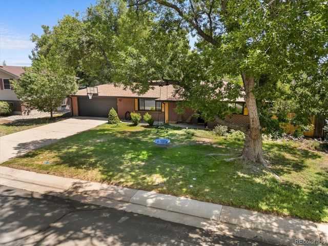 5182 Zinnia Street, Arvada, CO 80002