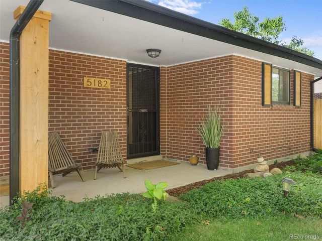 5182 Zinnia Street, Arvada, CO 80002