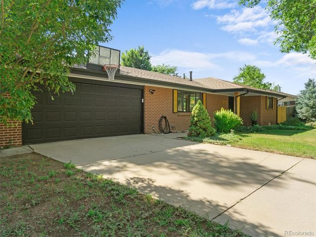 5182 Zinnia Street, Arvada, CO 80002