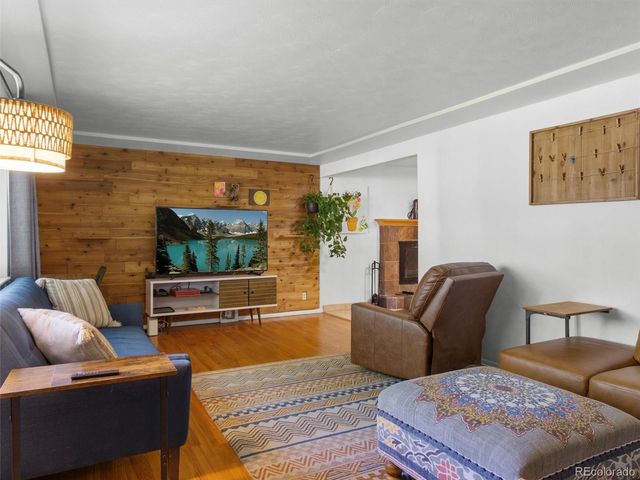 5182 Zinnia Street, Arvada, CO 80002